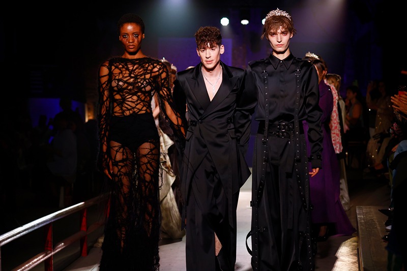 Berlin Fashion Week: „Burning Symphony“