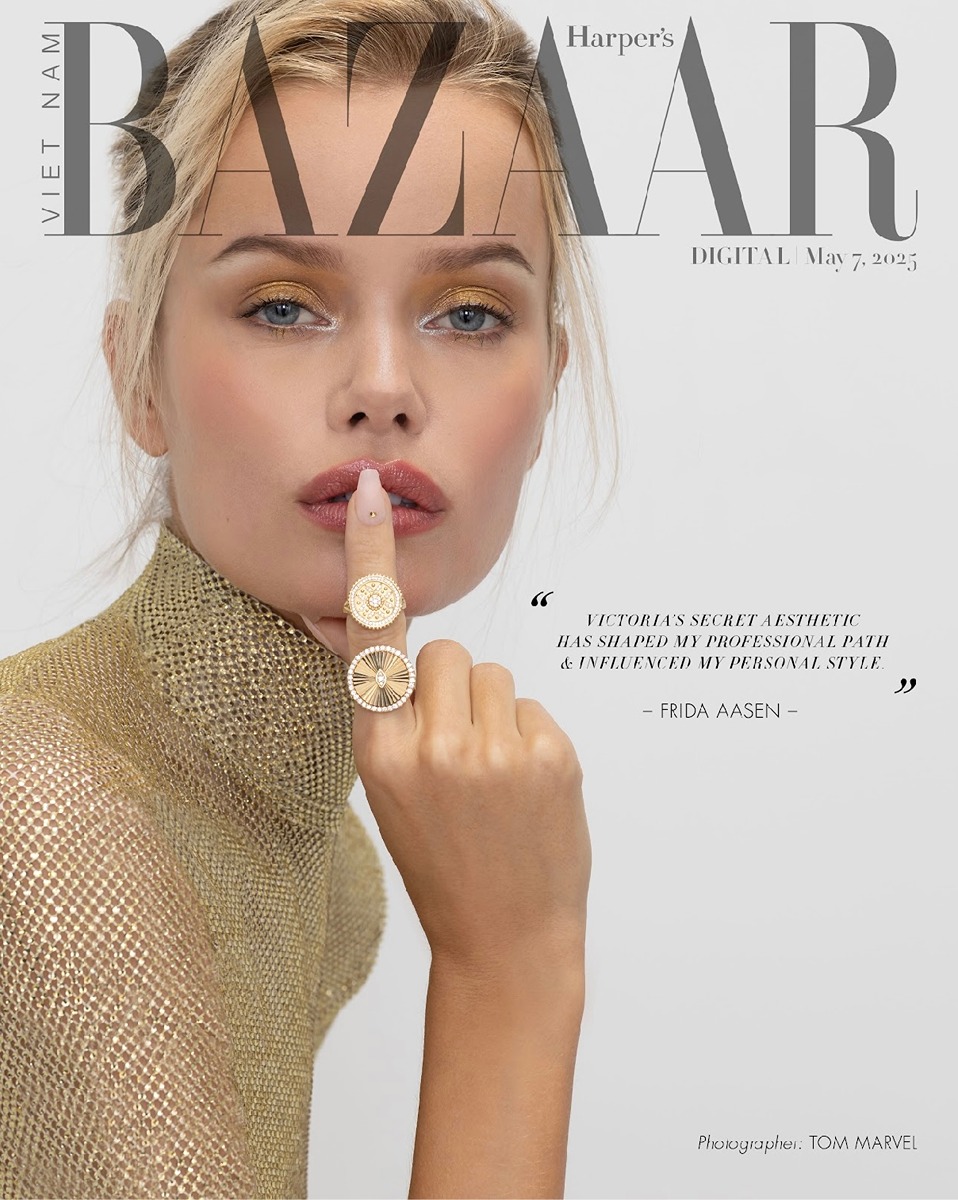 Victoria Secret Angel Frida Aasen in Kilian Kerner Berlin